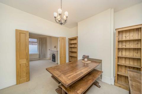 2 bedroom terraced house for sale, Cambridge Road, London W7