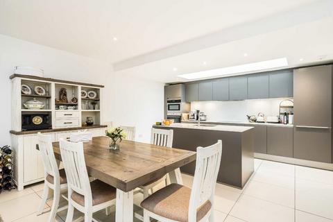 4 bedroom terraced house for sale, Whittlebury Mews West, London NW1