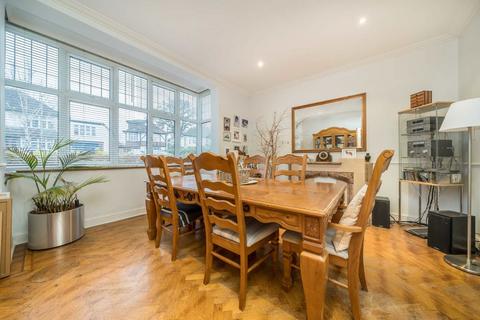 4 bedroom detached house for sale, The Ridings, Surbiton KT5