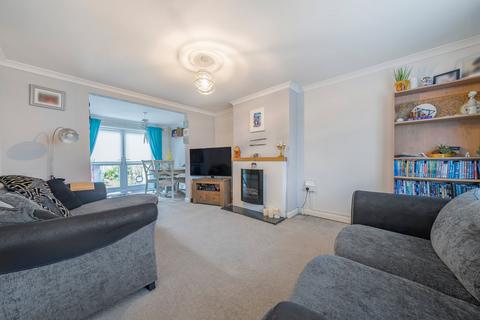 3 bedroom terraced house for sale, Mill Road, Hampshire PO7