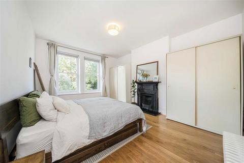 2 bedroom flat for sale, Lewisham Park, London SE13