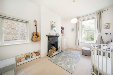 2 bedroom flat for sale, Lewisham Park, London SE13