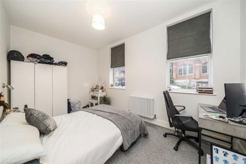 2 bedroom maisonette for sale, Brockley Road, London SE4