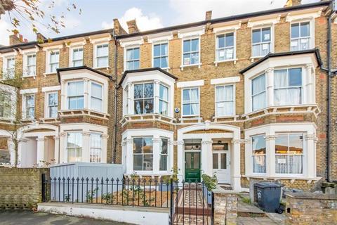 4 bedroom terraced house to rent, Kitto Road, London SE14