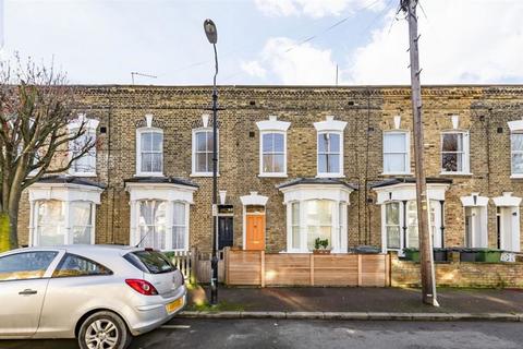 4 bedroom terraced house to rent, Ventnor Road, London SE14