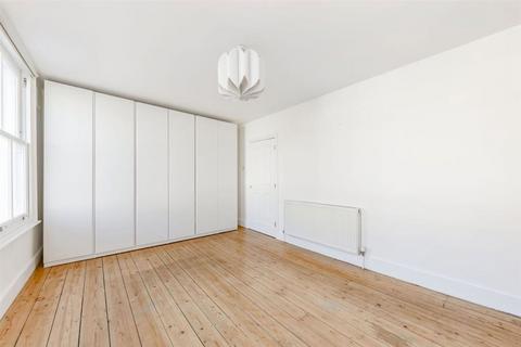 4 bedroom terraced house to rent, Ventnor Road, London SE14