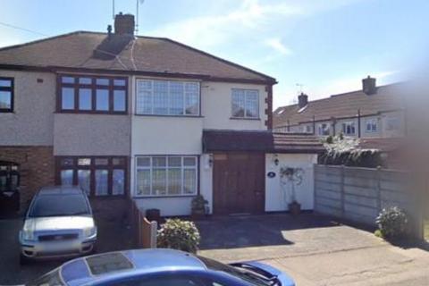 5 bedroom house to rent, Brookway, Rainham