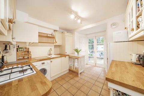 1 bedroom flat for sale, Warwick Avenue, Maida Vale W9