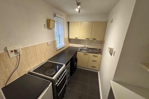 Studio to rent, Tidbury Close, Redditch