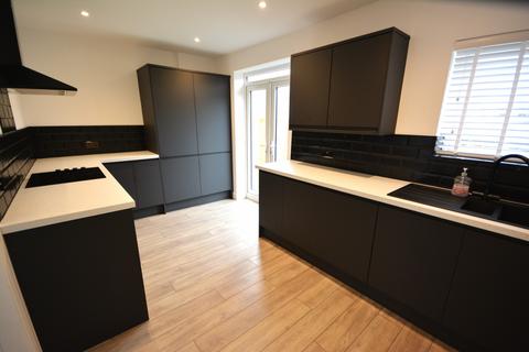 2 bedroom terraced house to rent, 3 Park View Road, Prestwich, Manchester, Lancashire, M25 1FA