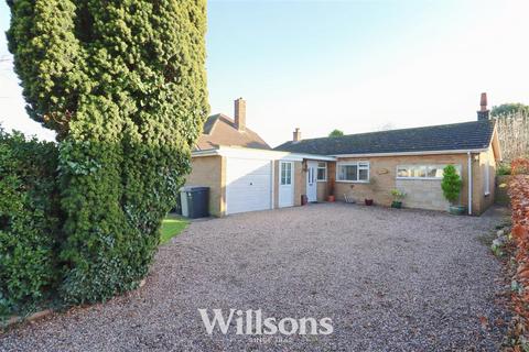 2 bedroom detached bungalow for sale, Station Road, Willoughby, Alford