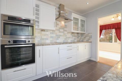 2 bedroom detached bungalow for sale, Station Road, Willoughby, Alford