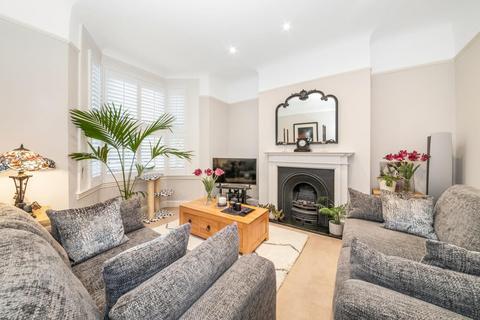 3 bedroom maisonette for sale, Copleston Road, Peckham Rye, London