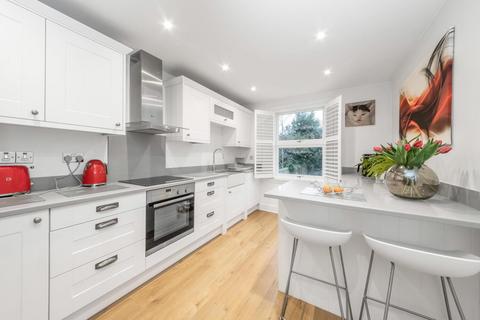 3 bedroom maisonette for sale, Copleston Road, Peckham Rye, London