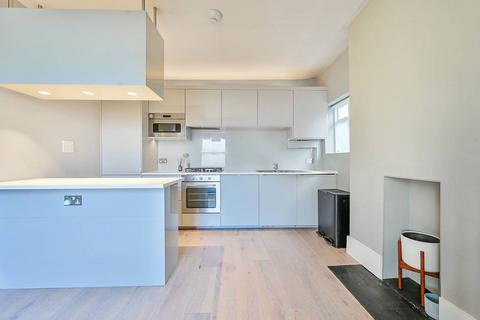 3 bedroom flat for sale, Hammersmith Grove, Brackenbury Village, London, W6