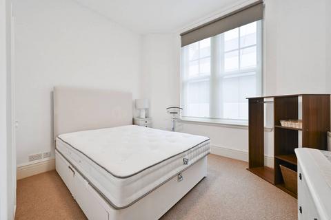 1 bedroom flat to rent, Pall Mall, St James's, London, SW1Y