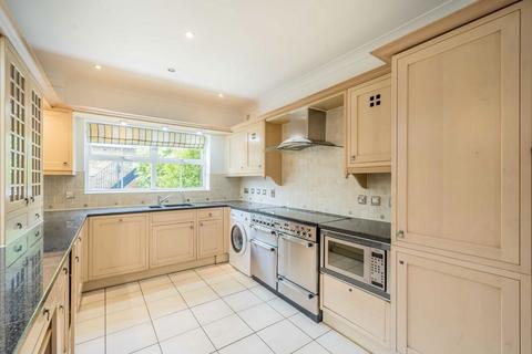 5 bedroom semi-detached house to rent, Kings Road, Richmond TW10