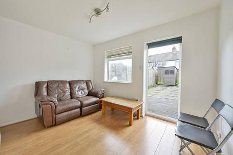 1 bedroom flat to rent, Sycamore Gardens, Mitcham, CR4