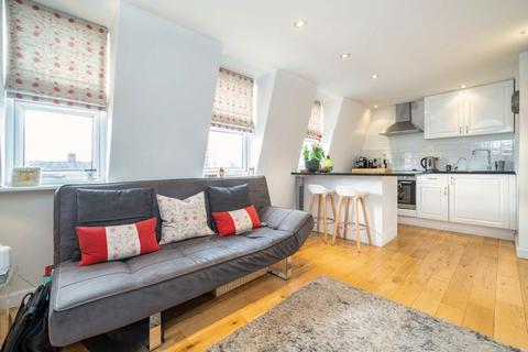 1 bedroom flat to rent, Lower Mortlake Road, Richmond TW9