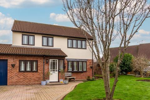 3 bedroom detached house for sale, Southwold Close, Worcester, Worcestershire, WR5