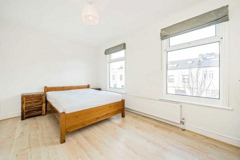 2 bedroom end of terrace house for sale, Hartfield Crescent, London SW19