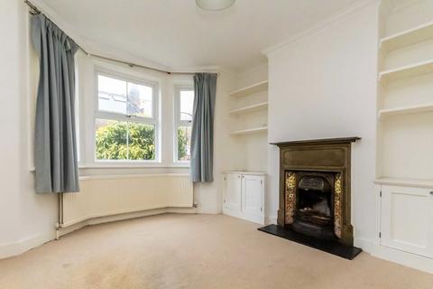 2 bedroom house to rent, Beaconsfield Road, Surbiton KT5