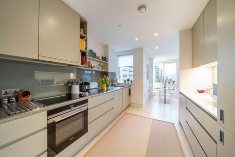 2 bedroom flat to rent, Steedman Street, London, SE17