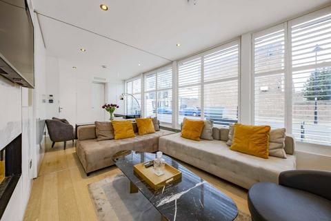 3 bedroom house for sale, Halliford Street, London N1