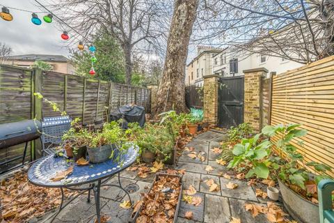 1 bedroom flat for sale, Crane Grove, London N7