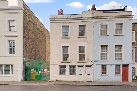 3 bedroom flat for sale, Benwell Road, London N7