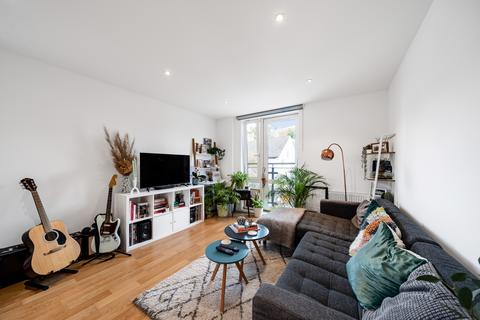 1 bedroom apartment for sale, City Walk, Perry Vale SE23