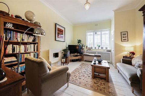 3 bedroom flat for sale, Crooms Hill, London SE10