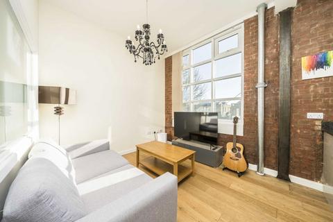 1 bedroom flat for sale, Chertsey Road, St Margarets TW1