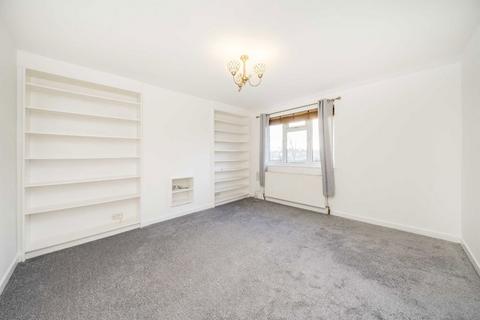 2 bedroom flat for sale, Talma Gardens, Twickenham TW2