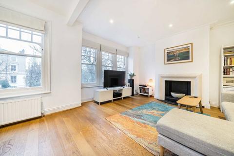 2 bedroom maisonette for sale, Weir Road, London SW12