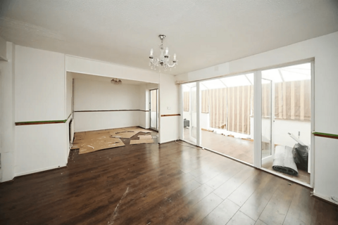 4 bedroom end of terrace house for sale, Dunstable, LU5