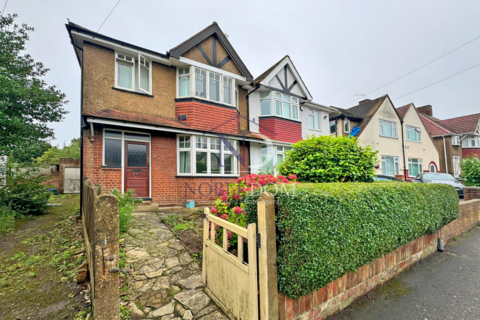 3 bedroom semi-detached house for sale, Heath Road, TW3