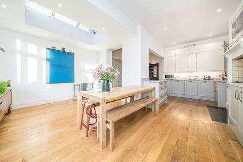 30 Grove Lane, Kingston Upon Thames, KT1 2ST