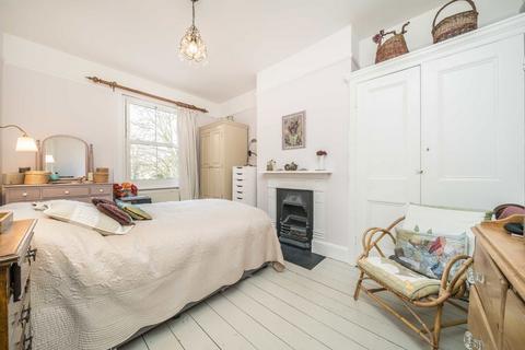 30 Grove Lane, Kingston Upon Thames, KT1 2ST