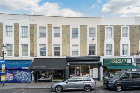 2 bedroom flat to rent, Portobello Road, London W10