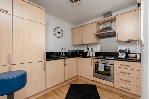 2 bedroom flat for sale, Flat 8, 2 Hawkhill Close, Leith, EH7 6AB