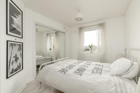 2 bedroom flat for sale, Flat 8, 2 Hawkhill Close, Leith, EH7 6AB