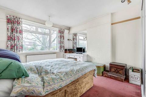 3 bedroom semi-detached house for sale, Raeburn Avenue, Surbiton KT5