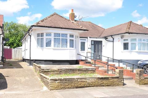 3 bedroom semi-detached bungalow for sale, Cavendish Avenue, Ruislip HA4