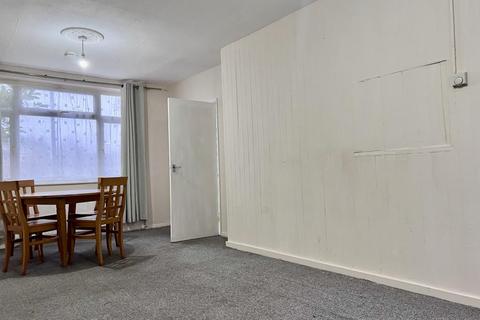 3 bedroom terraced house for sale, Slough,  SL2,  SL2