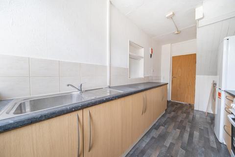 3 bedroom terraced house for sale, Slough,  SL2,  SL2