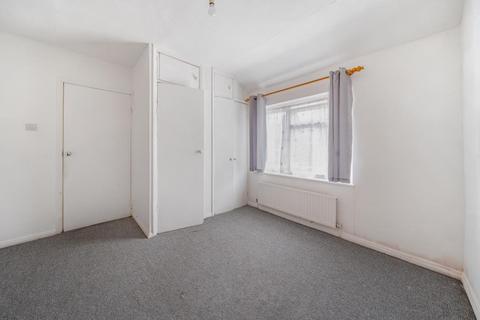 3 bedroom terraced house for sale, Slough,  SL2,  SL2