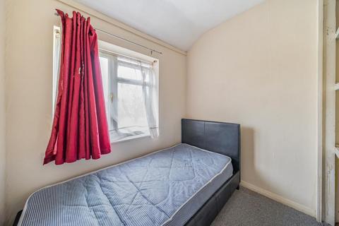 102 Odencroft Road, Slough, SL2 2DE