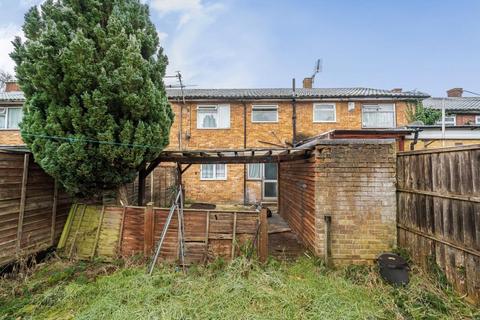 102 Odencroft Road, Slough, SL2 2DE