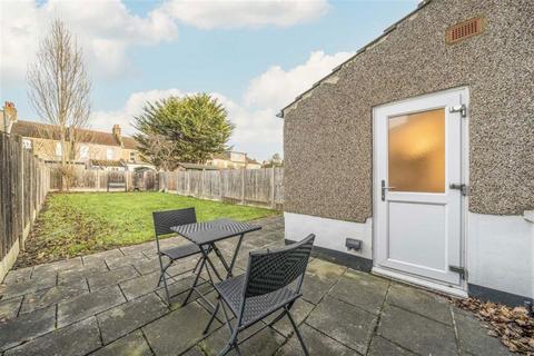 3 bedroom house for sale, Braidwood Road, London SE6